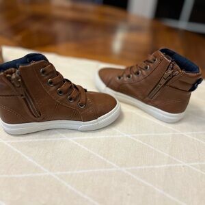 Cat & Jack Brown Kids High-Top Sneakers